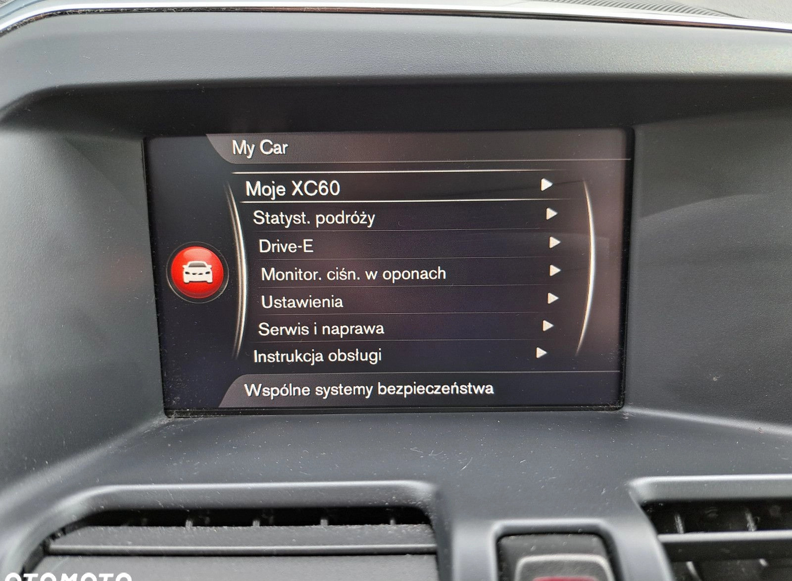 Volvo XC 60 cena 74900 przebieg: 251086, rok produkcji 2017 z Szczuczyn małe 407